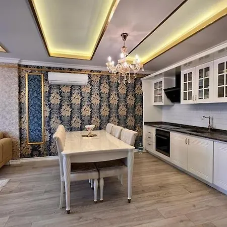 Luxury 2 1 * 阿拉尼亚